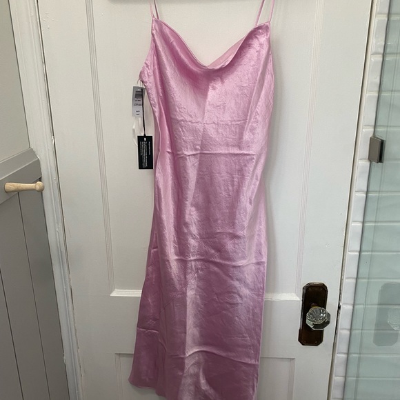 NWT Babaton Aritzia De Niro Dress - Picture 2 of 5